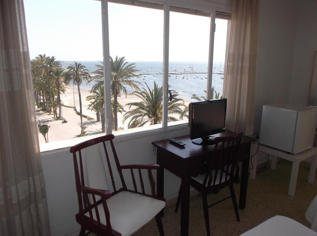 Hotel Lido Santiago De La Ribera Szoba fotó