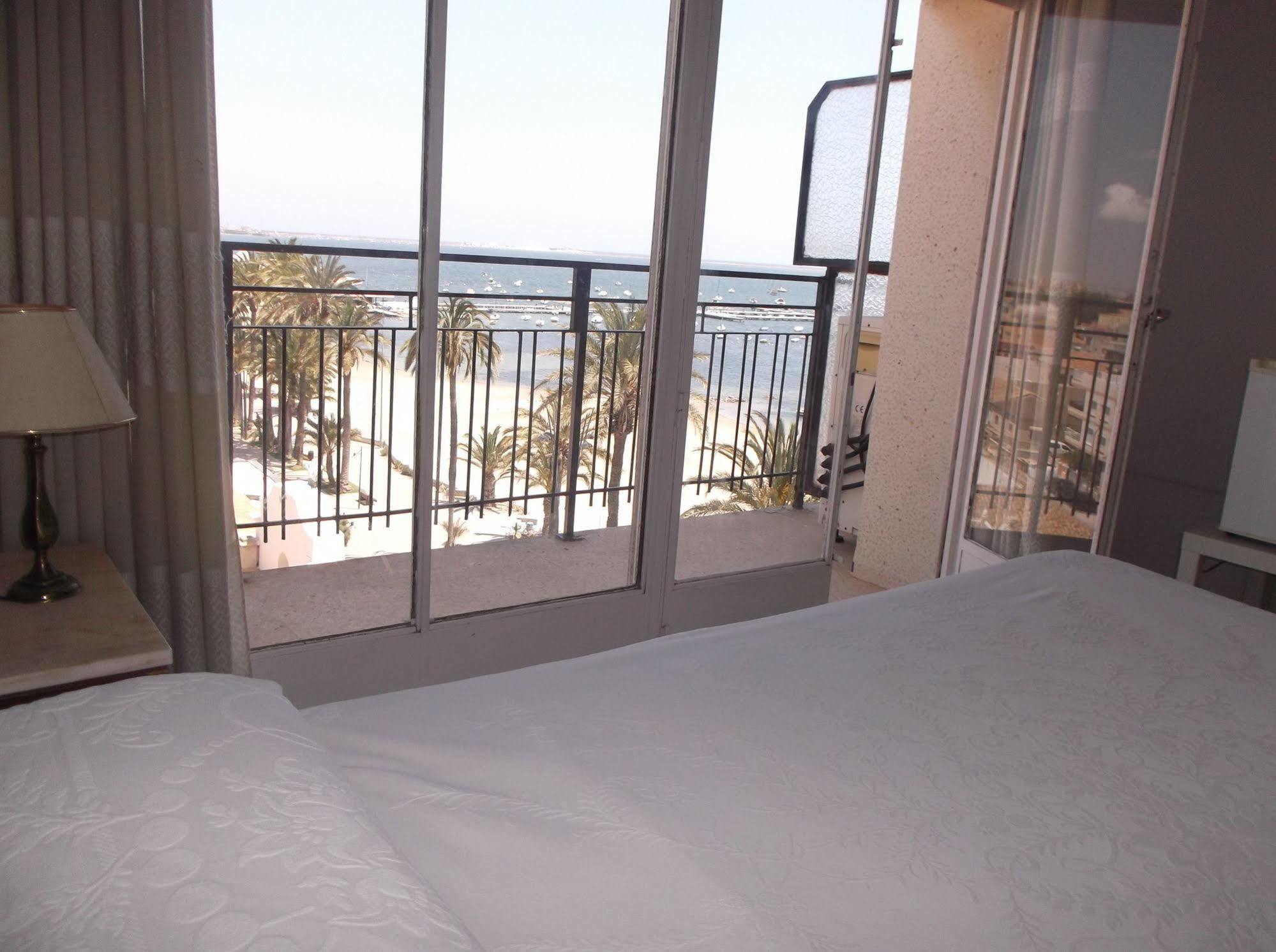 Hotel Lido Santiago De La Ribera Kültér fotó